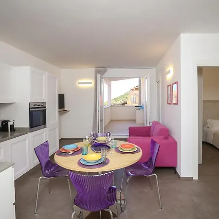 Casa Le Terrazze Via Parigi,23 كاستيلساردو
